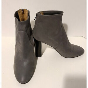 BANANA REPUBLIC URBAN GRAY HANNAH SOCK BOOT BOOTIE BACK ZIP GRAY SIZE 9 1/2 M